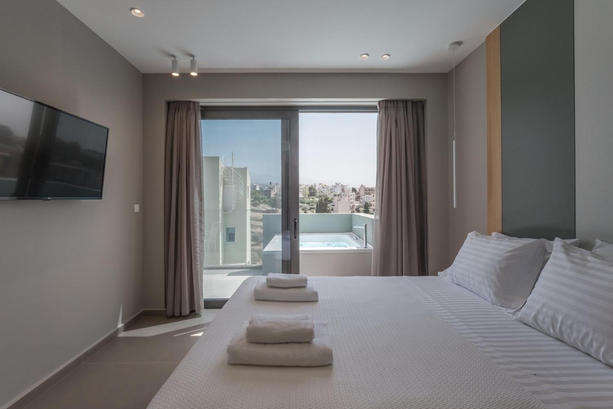 Noemie Luxury Suites La Canea Habitación foto